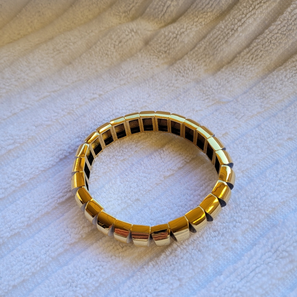 Kate Spade Sliced Scallops Small Stretch Bracelet - NWOT - Picture 2 of 4